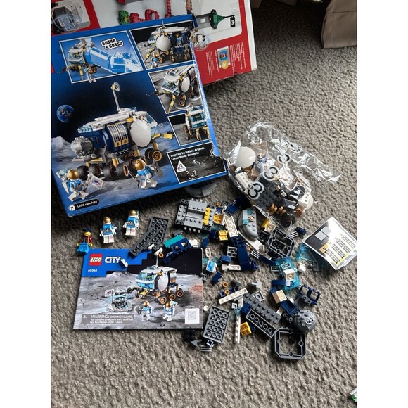LEGO CITY: Lunar Roving Vehicle 60348 used 100% complete - Picture 1 of 7